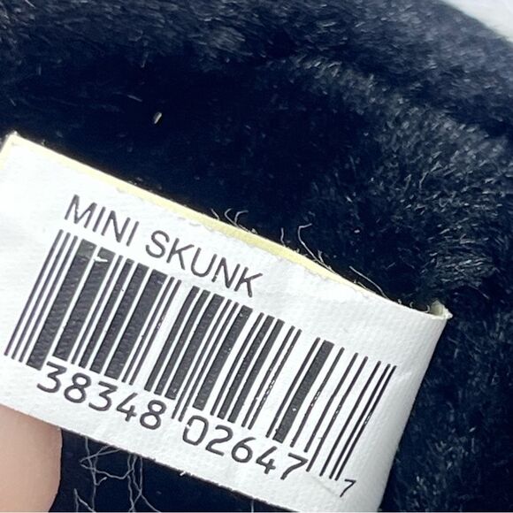Folkmanis Mini Skunk Finger Puppet NWOT - Picture 8 of 8
